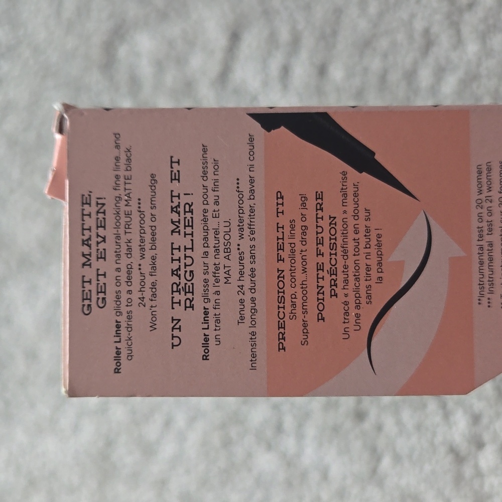 Roller Liner Benefit Black Eyeliner True Matte Liquid Eyeliner Mini .05ml - Picture 4 of 5